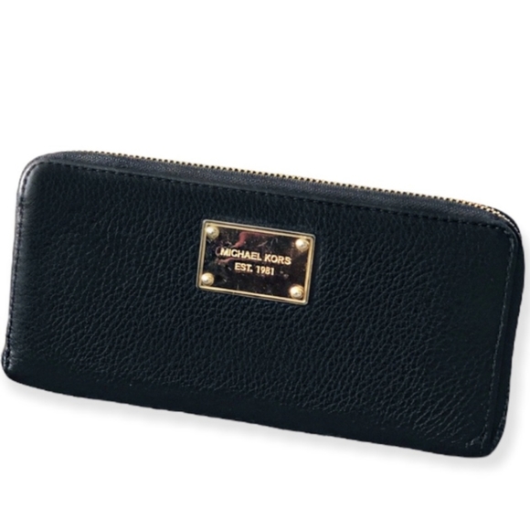 Michael Kors Zip Around Continental Black Leather Wallet with Gold Hardware - Picture 1 of 4